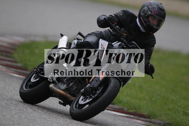 /Archiv-2025/10 23.04.2025 Cornu Master School ADR/gruen-vert/67